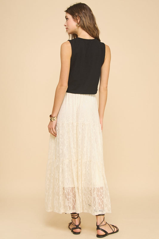 Falda larga encaje