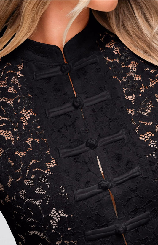 Blusa con encaje