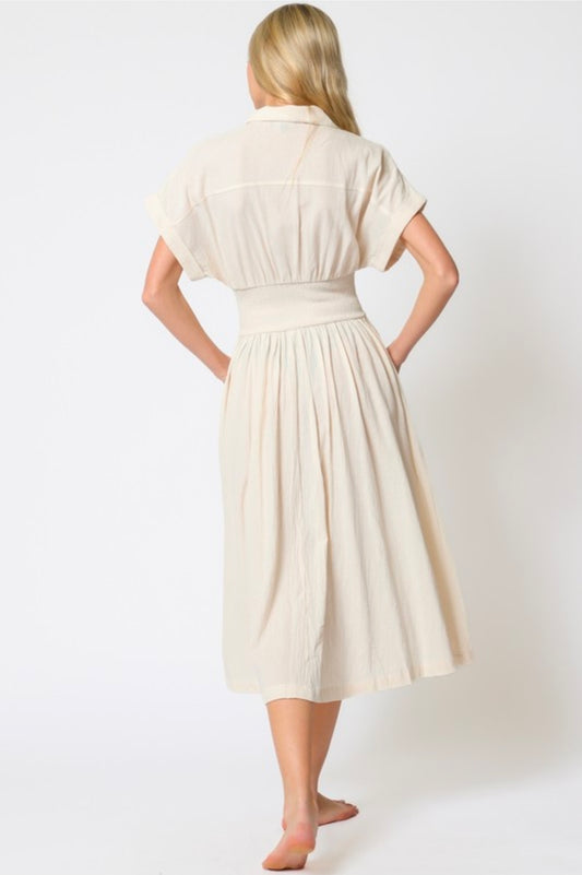 Vestido midi beige