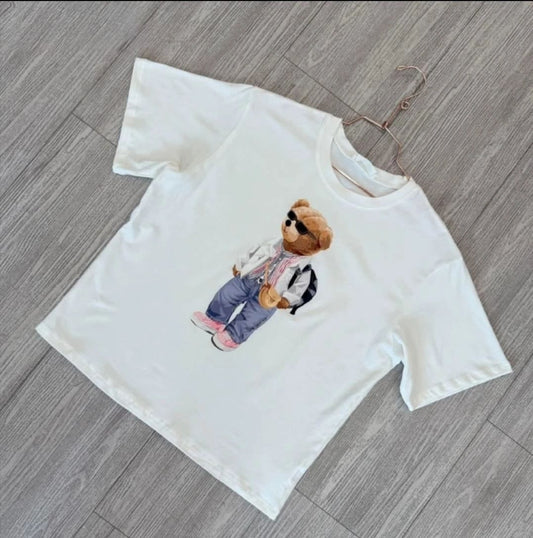 Playera estampada con oso