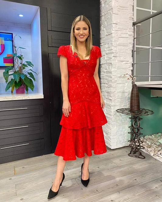 Vestido rojo con olanes