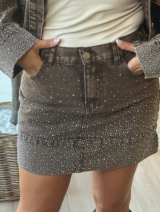 Falda con brillos