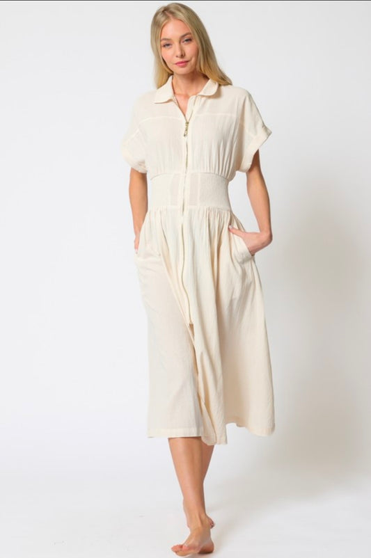 Vestido midi beige