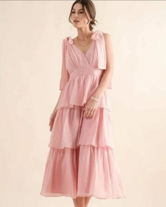 Vestido rosa olanes