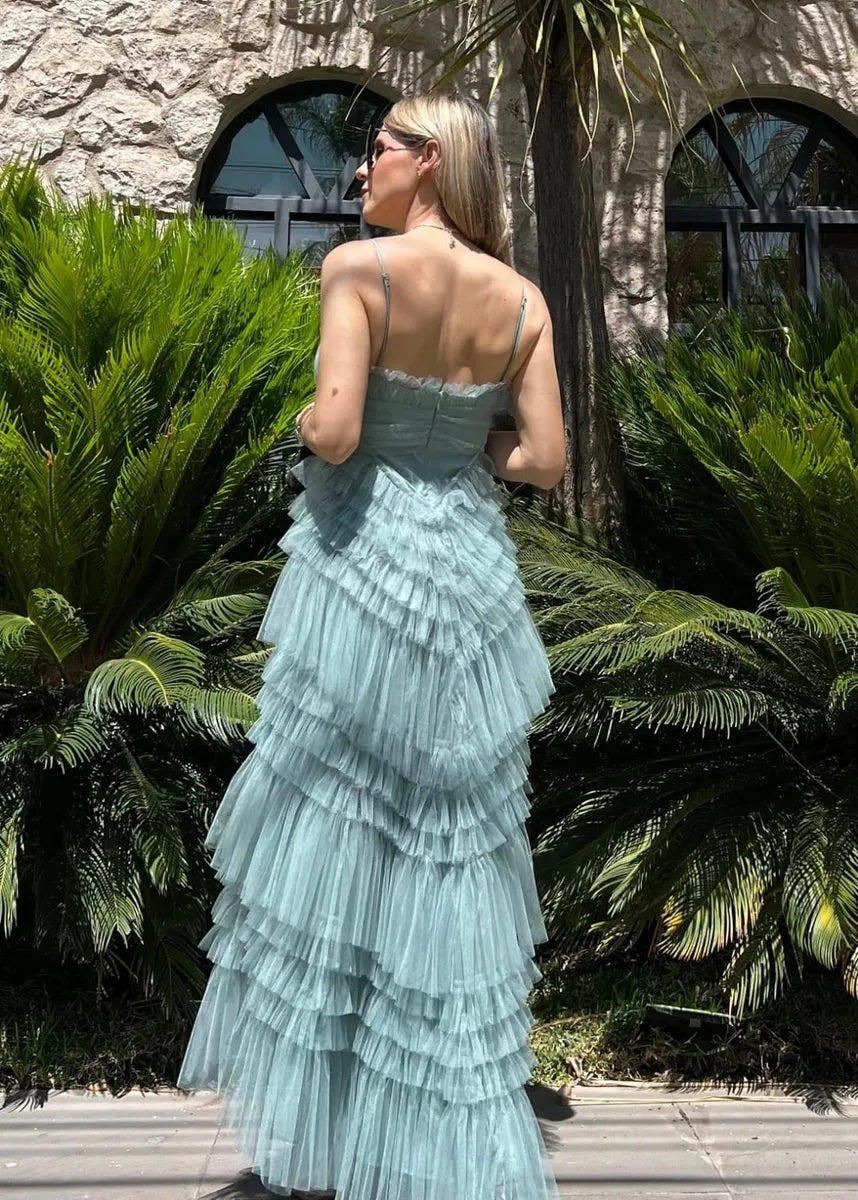 Vestido con tul